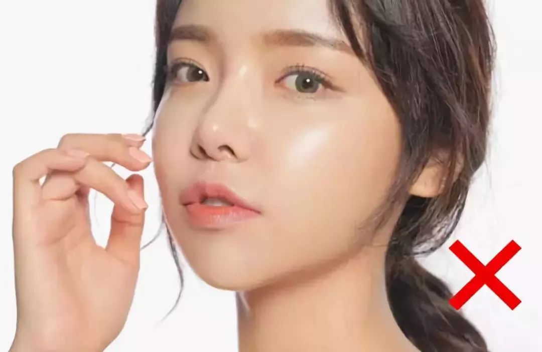 全新“微闪妆”,美得让人离不开眼睛