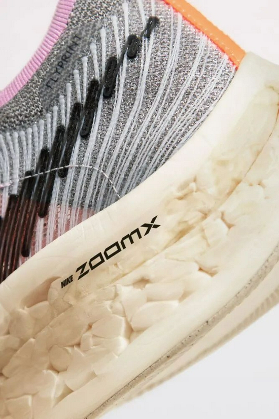 nikealphaflynext3中底科技,nikealphaflynextnature