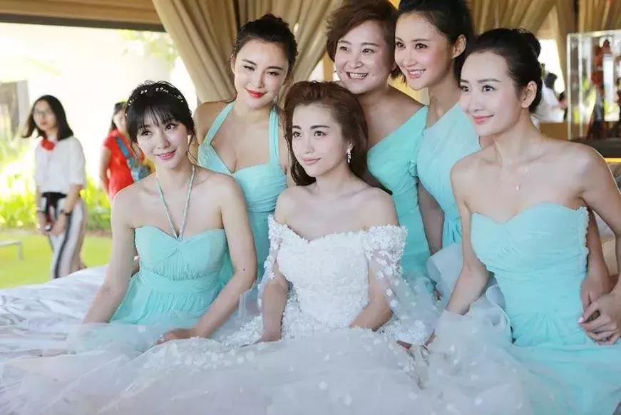 柳岩直播卖货3小时破千万,明星柳岩直播卖货3小时超千万