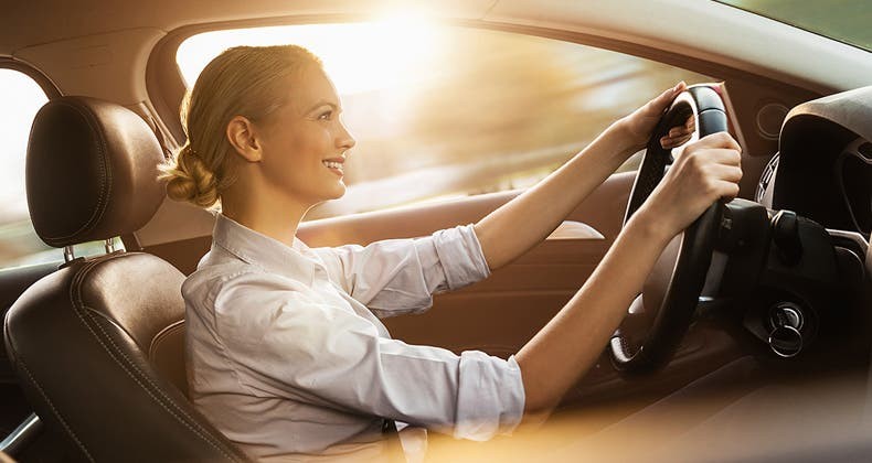 学了驾照10年不会开车,为什么有的人拿了驾照不敢开车