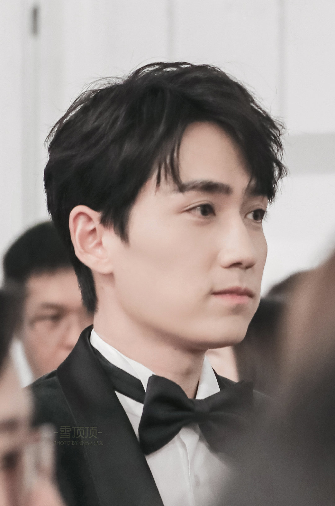 做梦梦到朱一龙,梦到与朱一龙相爱