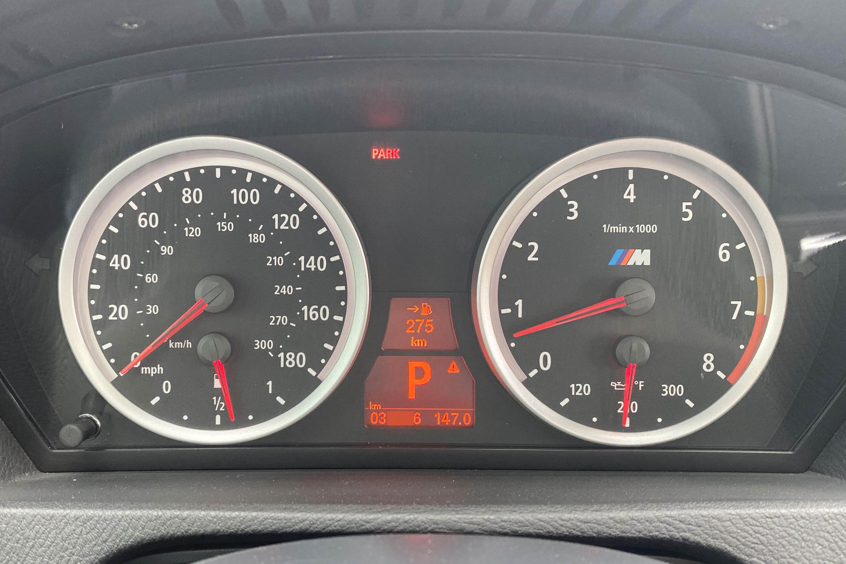 宝马x6个人出售,一手车源个人出售宝马x6