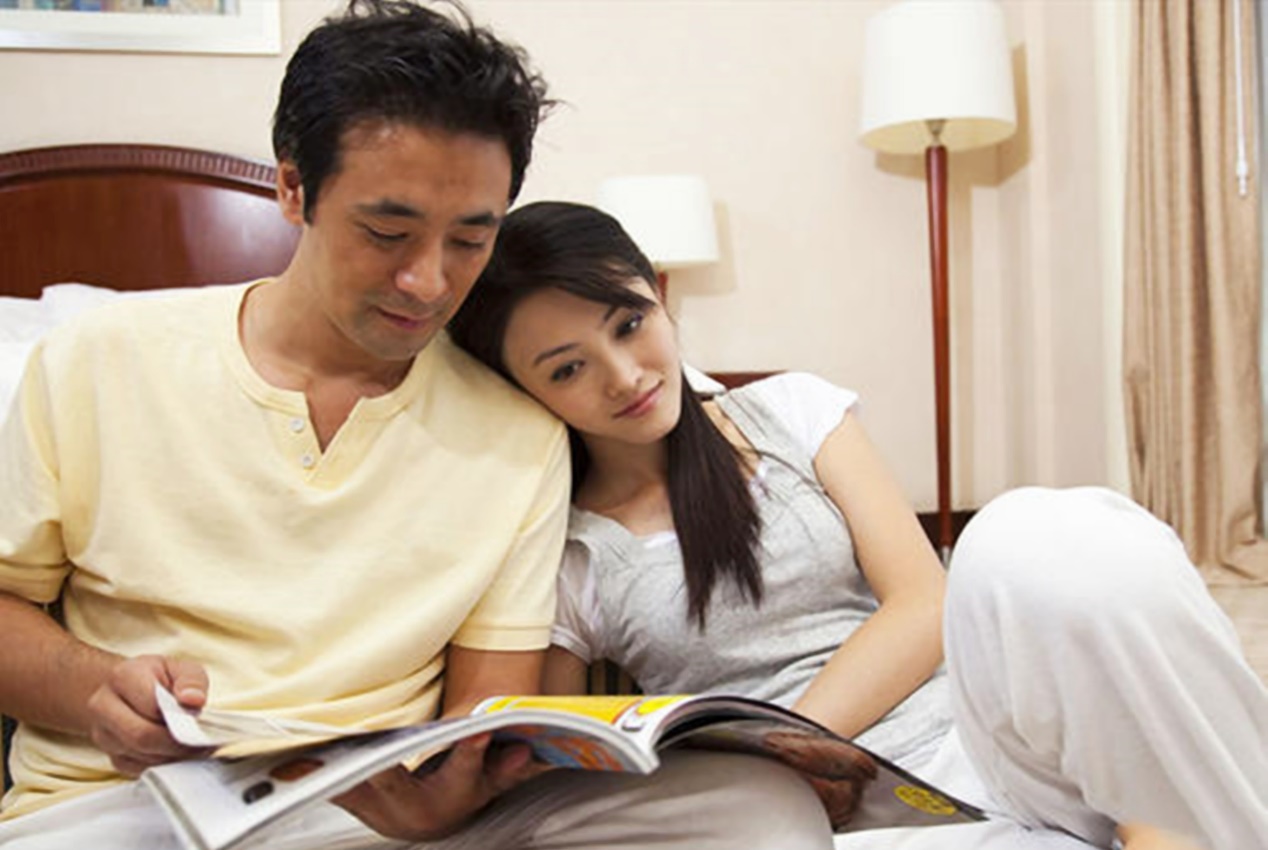 孕期夫妻想“恩爱”,婆婆怒斥不负责,医生:这个阶段不必太严格