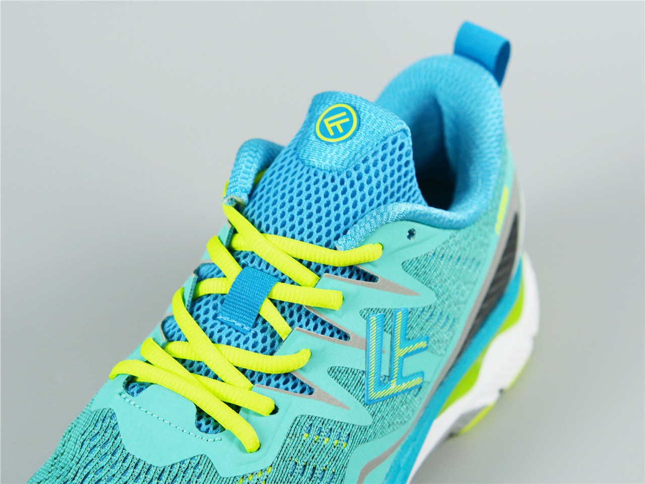 小米有品缓震跑鞋,小米有品跑鞋推荐