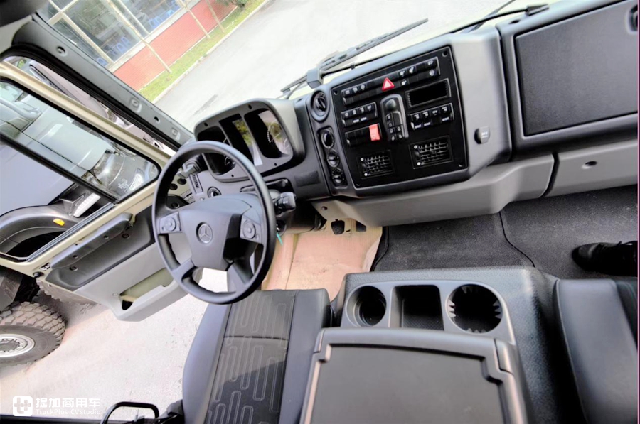 东风越野房车2021款乌尼莫克u5000,全时四驱乌尼莫克越野房车