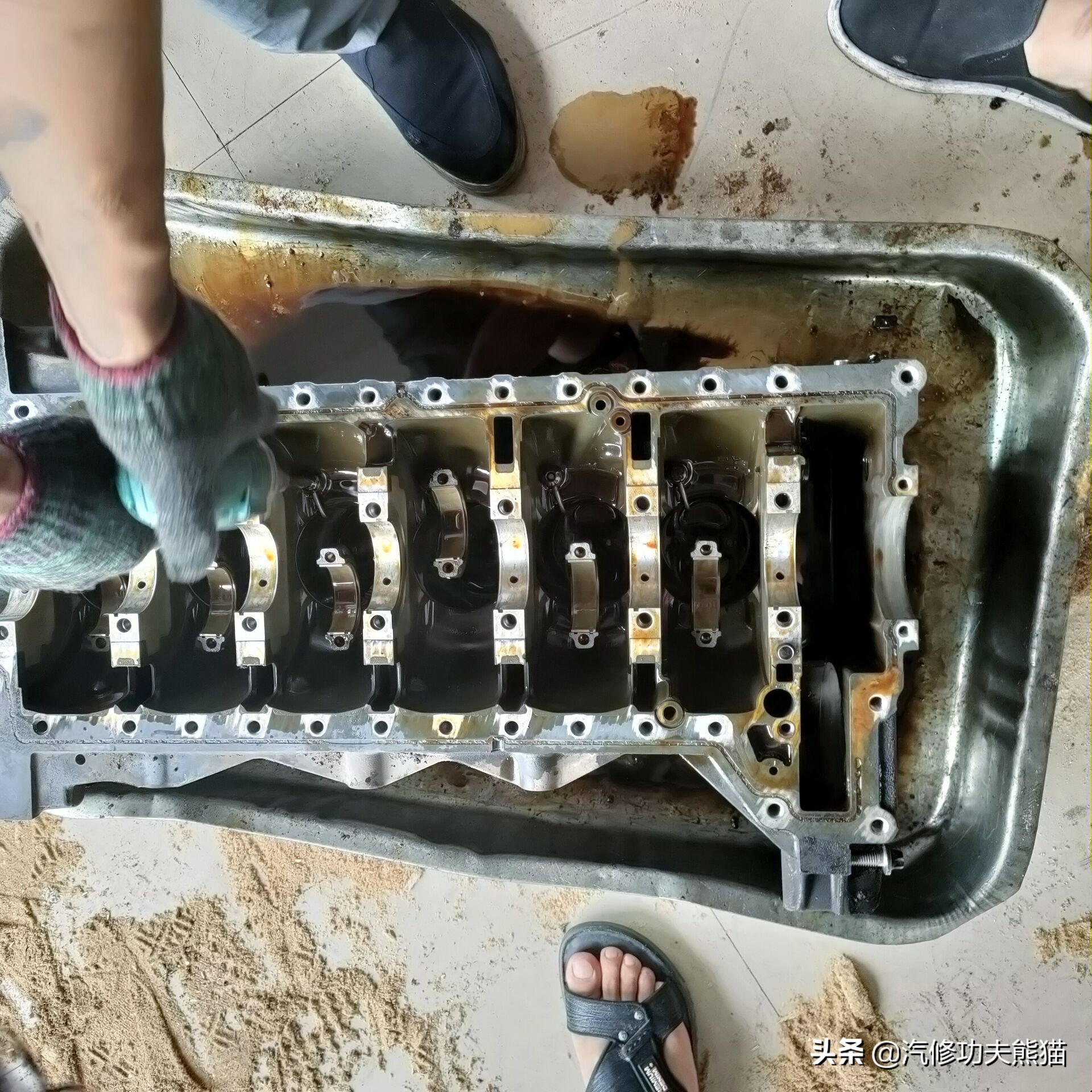 e90宝马325i容易烧机油,宝马e90325i烧机油能修好吗