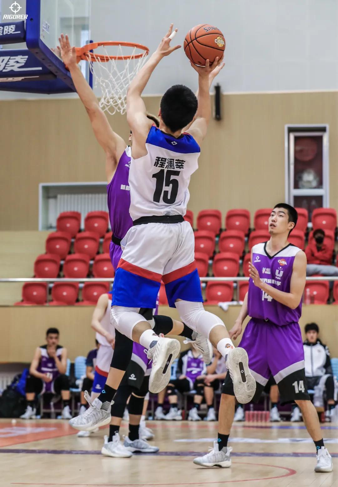 东北小组赛爆冷！海大掀翻山东冠军，CUBA魔鬼主场太恐怖