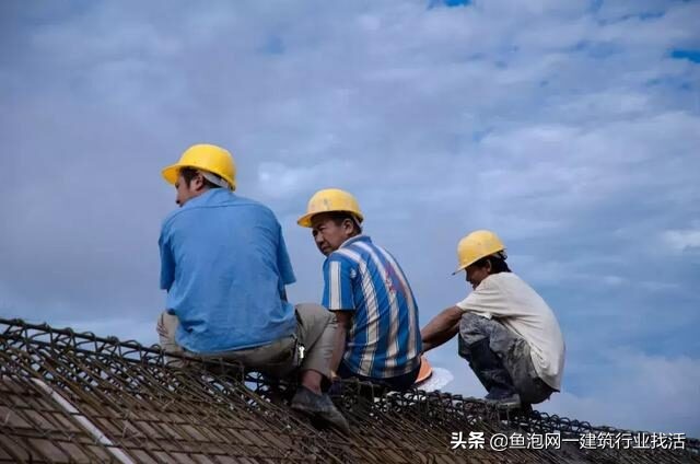 包工头吐露的心酸和无奈视频,包工头年底要工程款的心酸