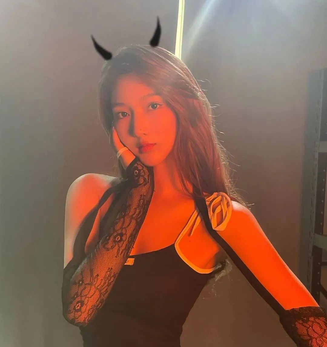 吴亦凡被刑拘，我们必须感谢这群中国女孩