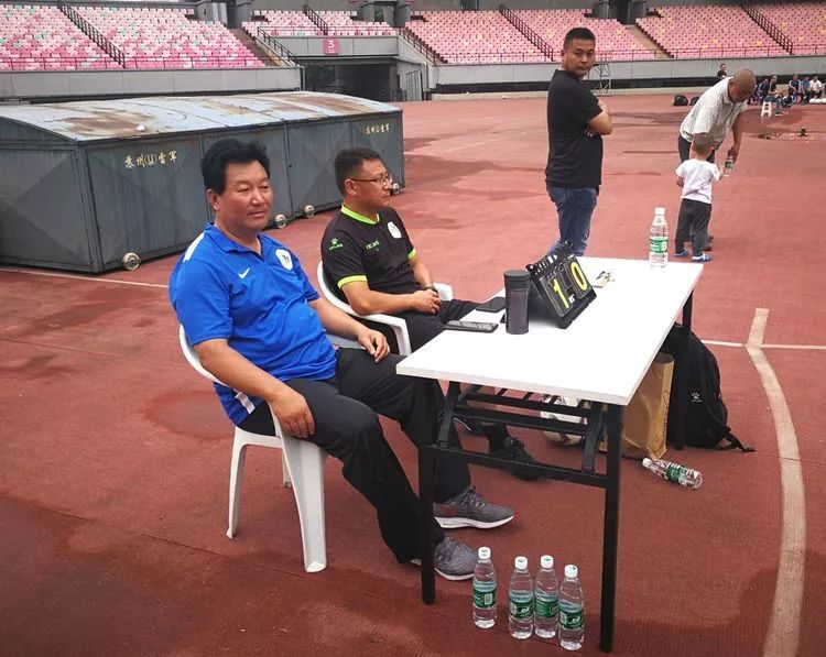 江阴第八届足球联赛,江阴市篮球联赛冠军