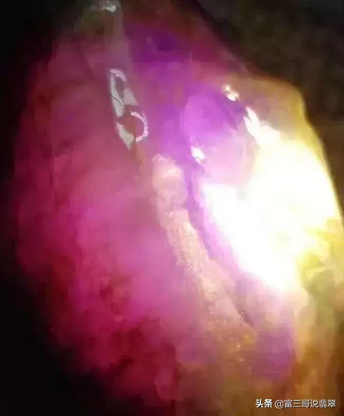 赌石赌的到底是什么,赌石的四种赌法