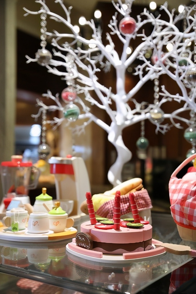 一方城堡携手美国Ty及德国Hape，联袂打造主题亲子客房和亲子餐厅