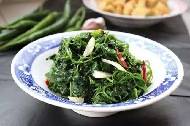 “八珍何得望藜羹”——揭开被陆游推崇备至的灰条菜的美食之谜