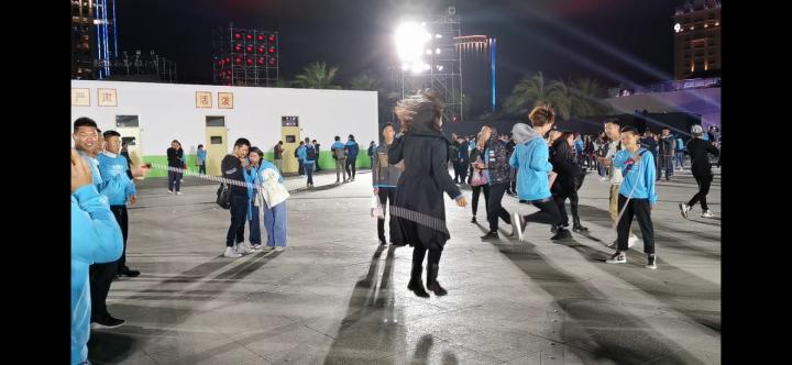 全新梅赛德斯奔驰glbsuv正式上市,梅赛德斯奔驰glbsuv报价