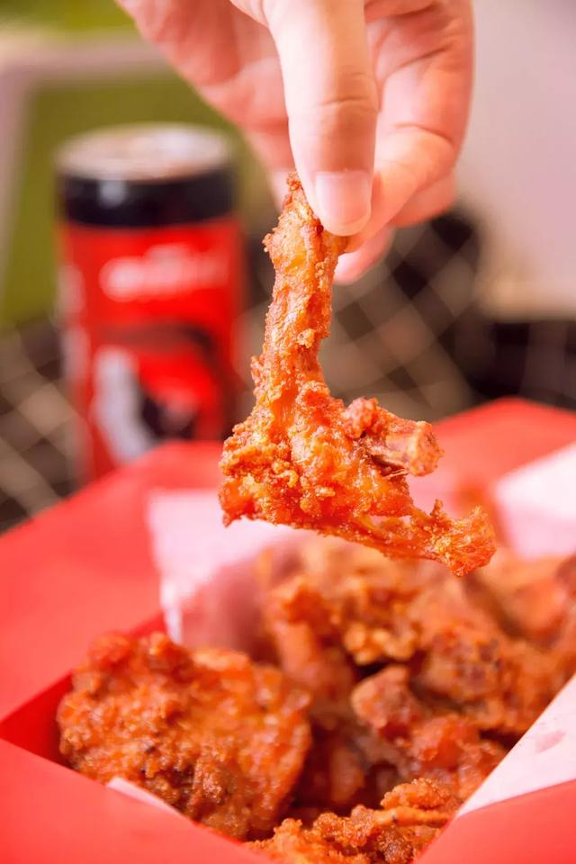 一口就上瘾的煸鸡除了他没有别家了