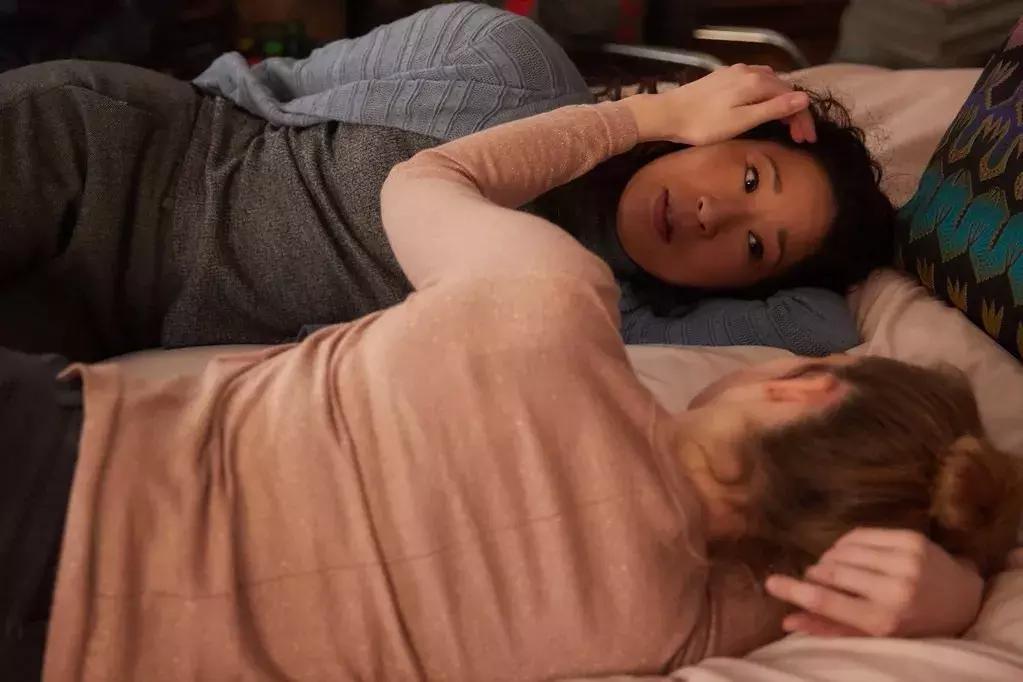 这个有着“超模脸”的英伦玫瑰，居然是个谐星？