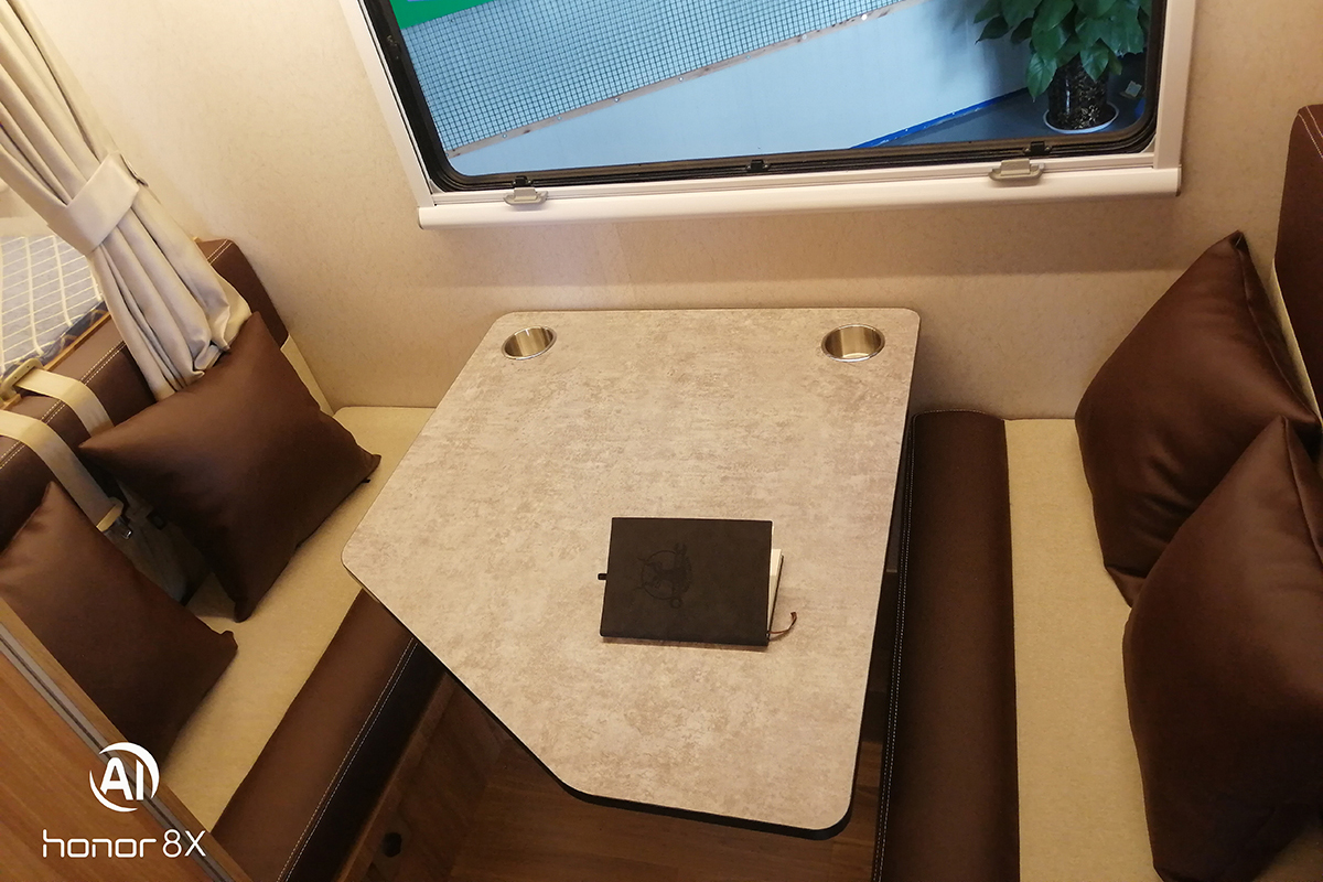 北汽勇士四驱三把锁房车,北汽勇士房车视频大全