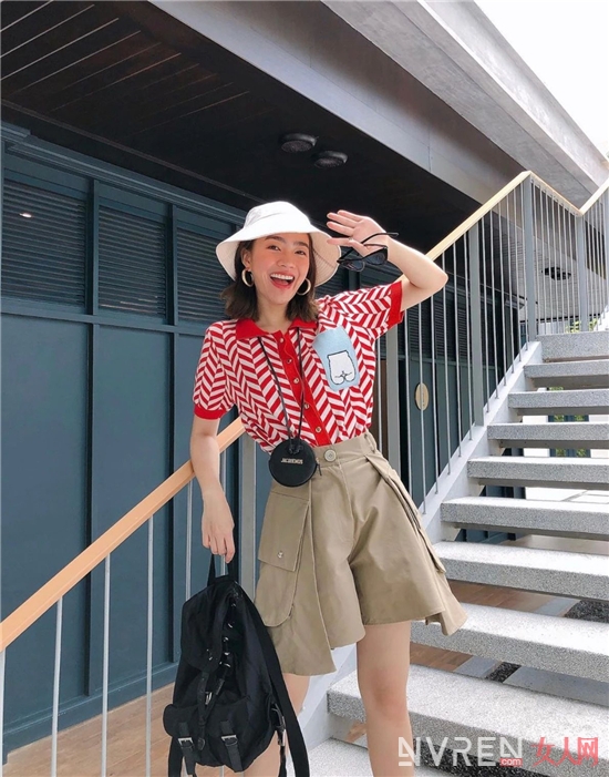 2022新款夏季潮流polo衫,洋气时髦polo衫女黄色