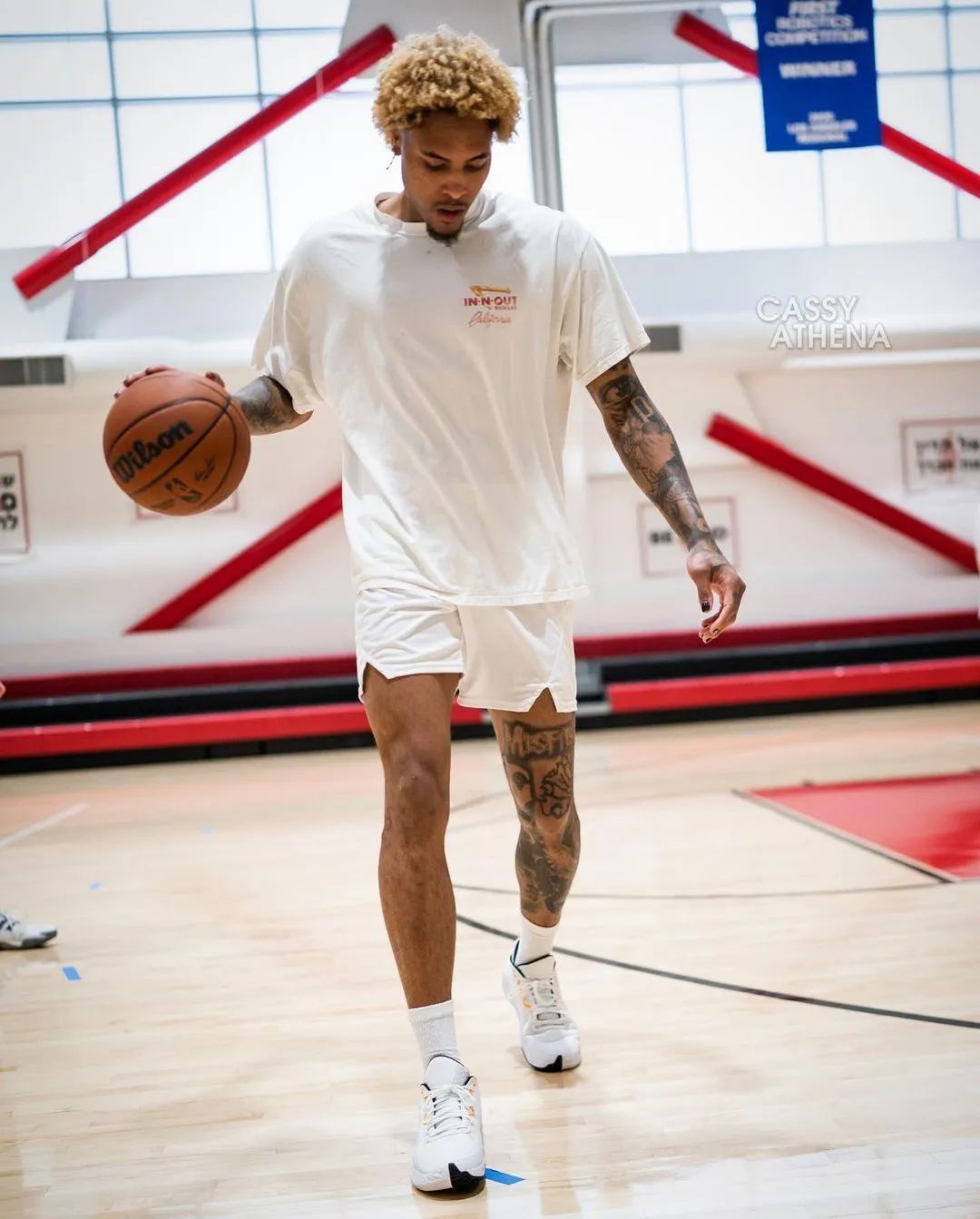 匡威最新篮球鞋曝光！终于启用新配置却是照搬大哥耐克？