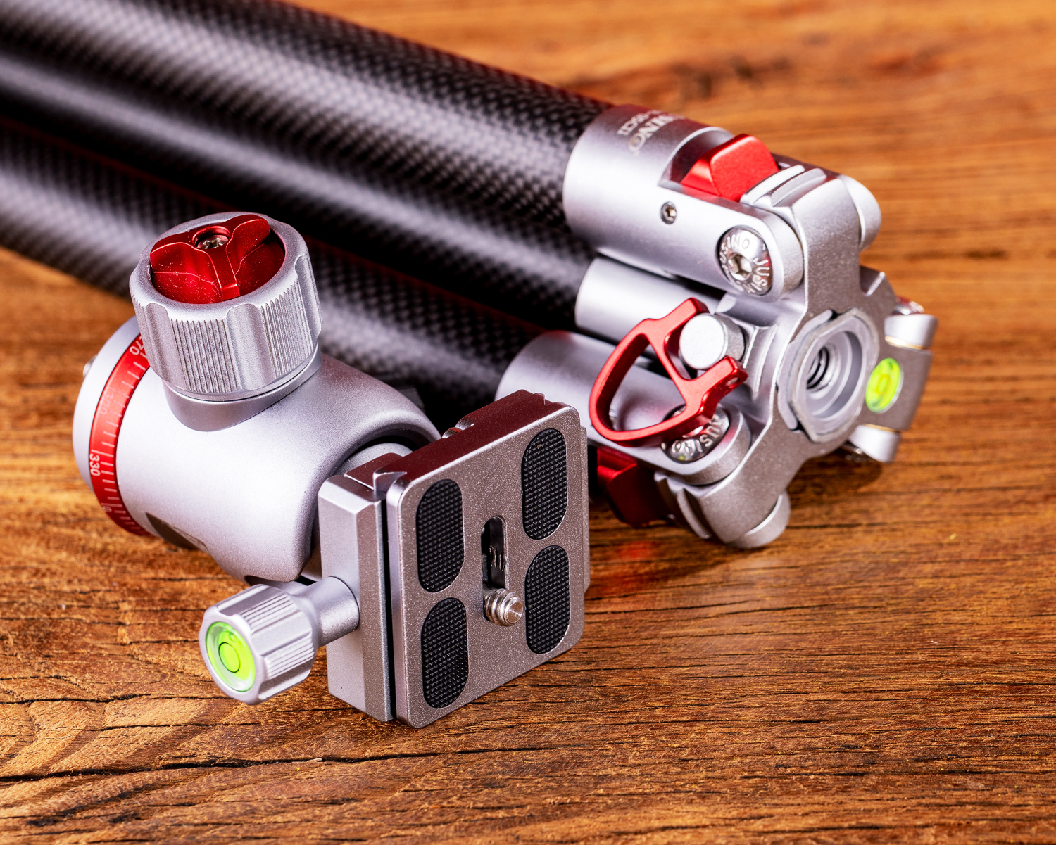 出门拍照装备,佳鑫悦三脚架黑色圈有什么用