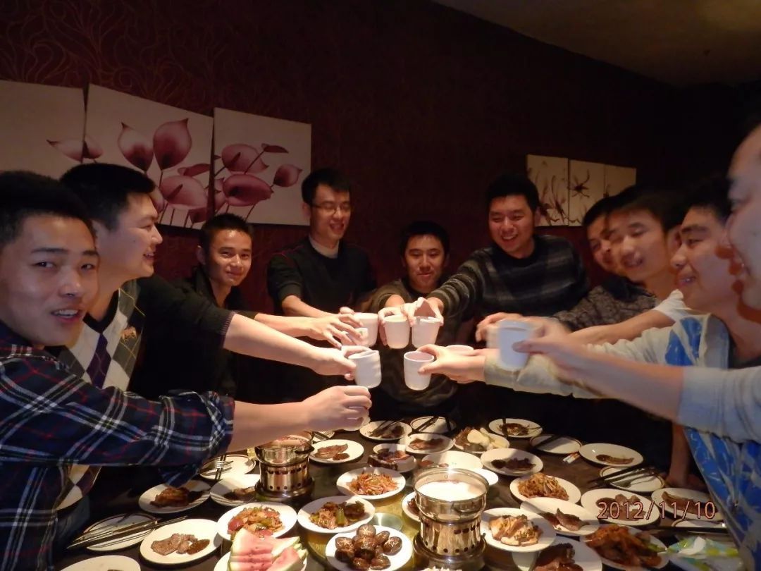 中秋团聚饭桌实惠菜,中秋团聚高端晚餐