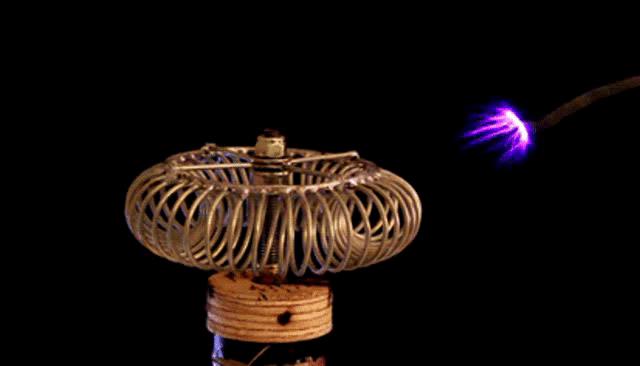 手机剩一半电充好还是快没电充好,手机充电是不是要到快没电了再充