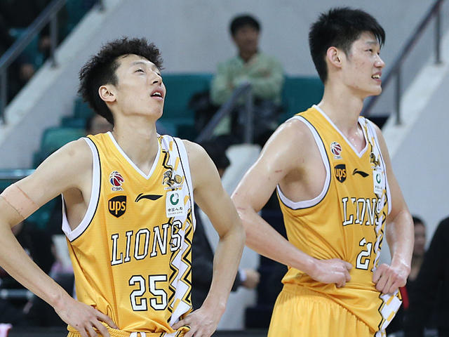 广厦男篮李春江最好战绩,李春江在广厦的战绩