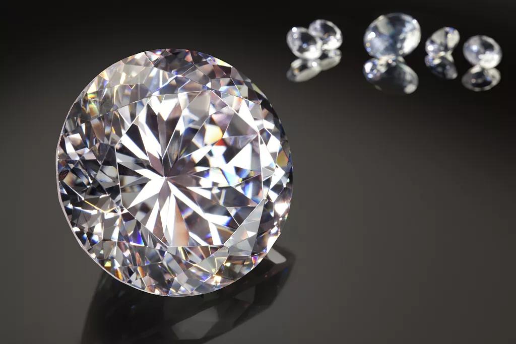 人工培育钻石和天然钻石的区别,培育钻石有市场吗