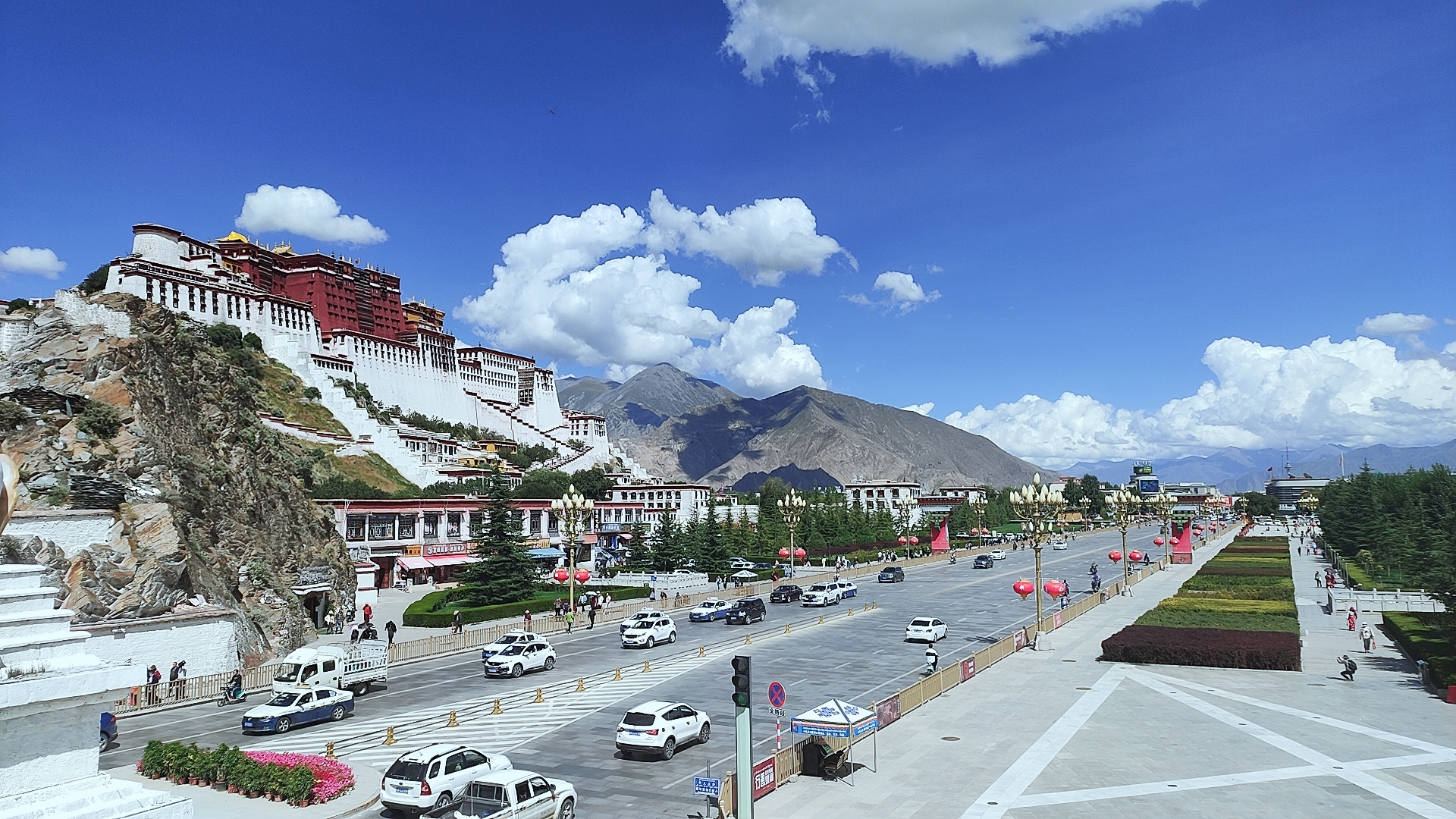 柔宇科技发布过的自拍杆,柔宇美颜自拍杆