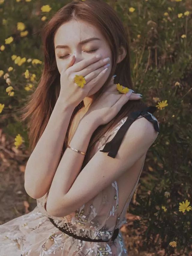 人像摆pose的姿势大全,女性人像pose大全