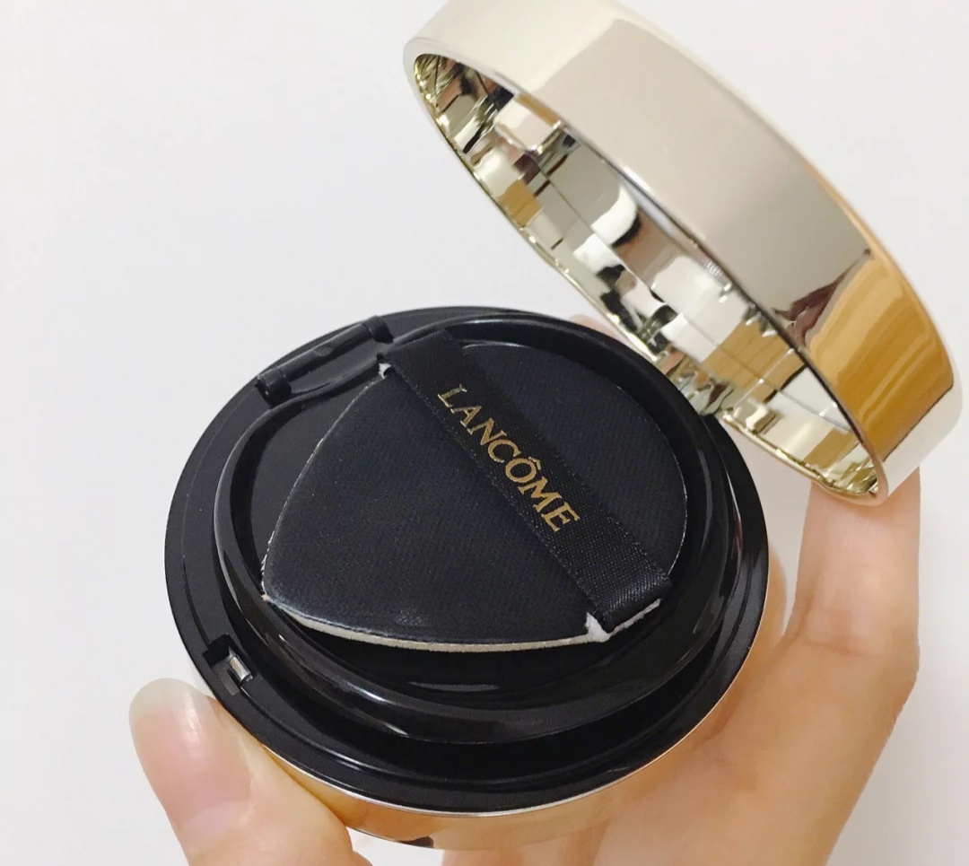 兰蔻限量版小黑瓶肌底液定妆效果,有钱要不要买大牌护肤品