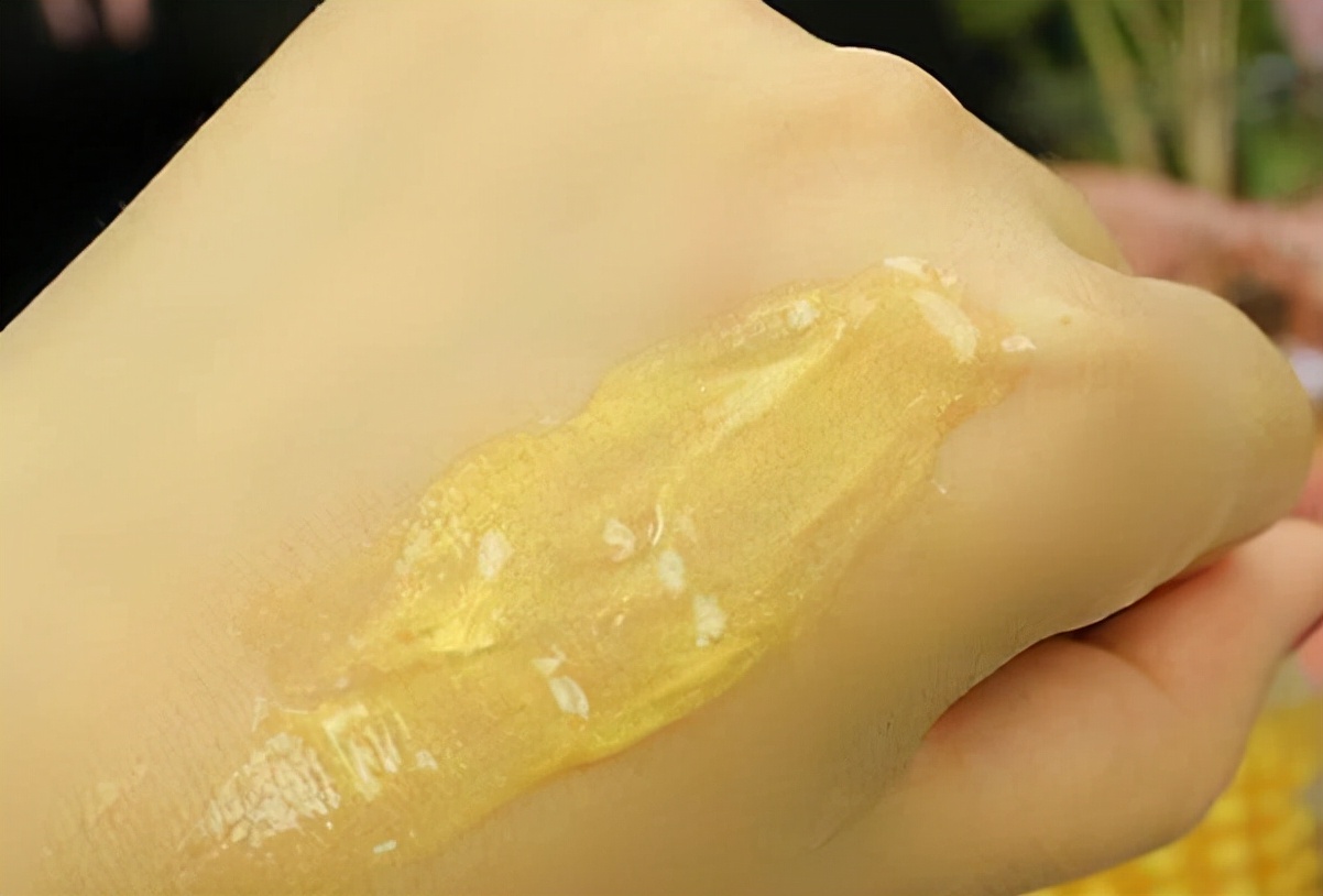 30岁去细纹最好的眼霜排行榜,去眼部皱纹较好的眼霜测评