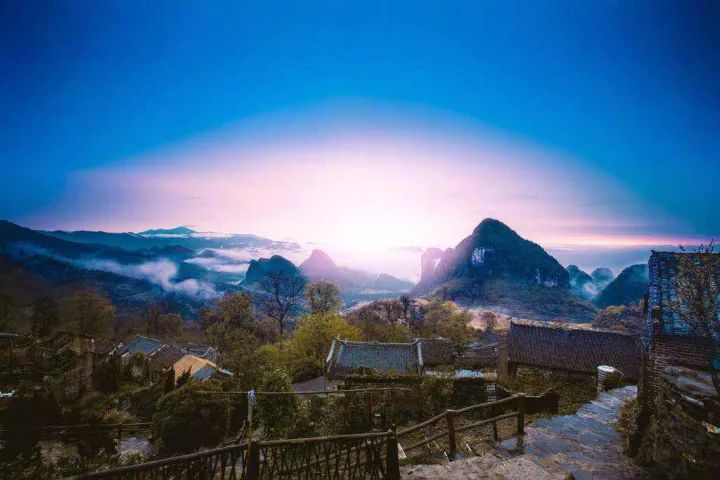 澶╅亾閰嫟鍦伴亾閰嫟浜洪亾閰瘹闅朵功,浜洪亾閰杽鍟嗛亾閰俊澶╅亾閰嫟