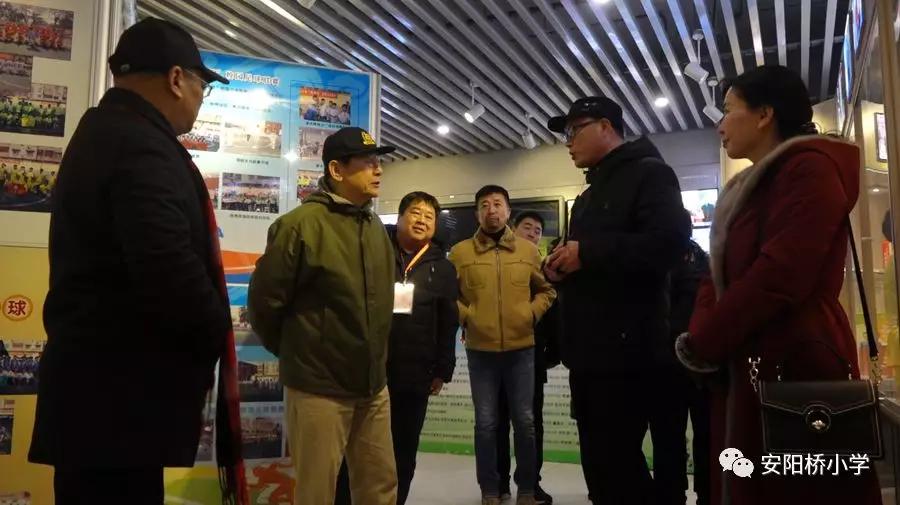 涓囨湪浜夎崳鐧捐姳鍚愯壋涓嬭仈,瓒崇悆涓栫晫鏉ⅵ鎯冲啀鍚埅