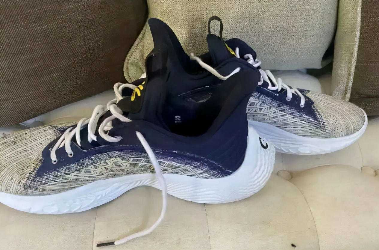 库里九曝光图,库里9莆田和正版脚感有什么差别