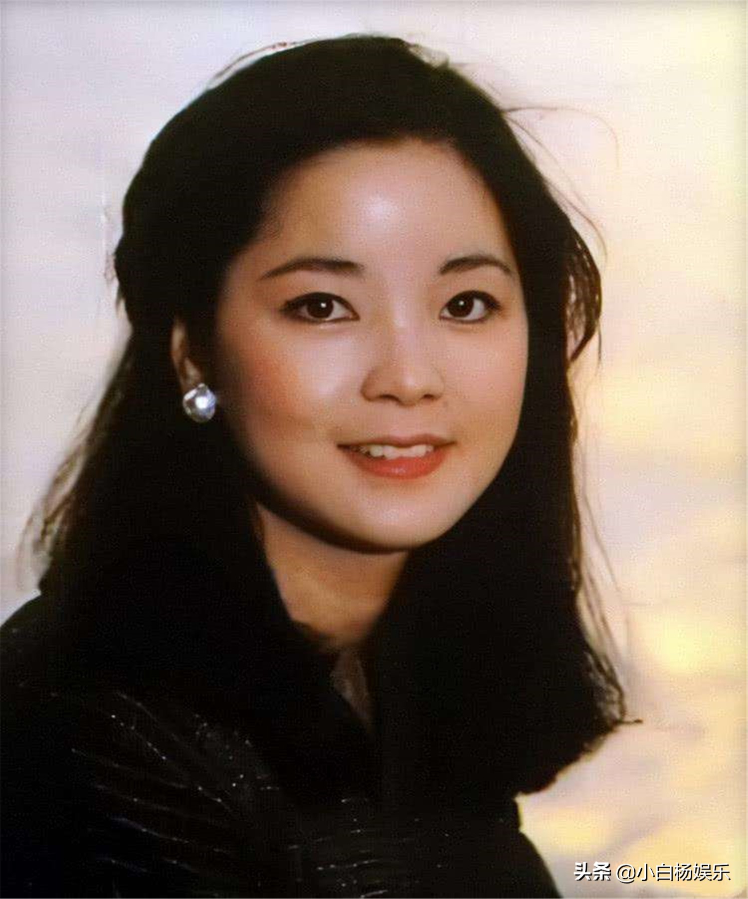 百年歌坛巨星邓丽君,华语乐坛十大巨星邓丽君第一