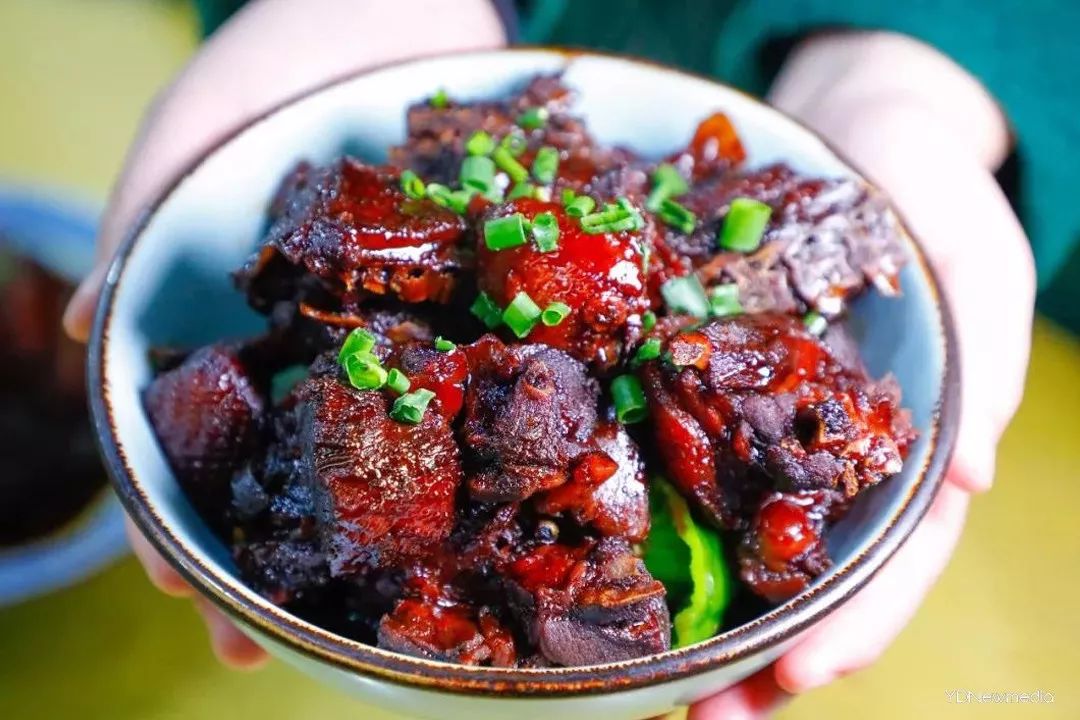 武汉人，等摘下口罩，我们一起去吃这50家店好吗？