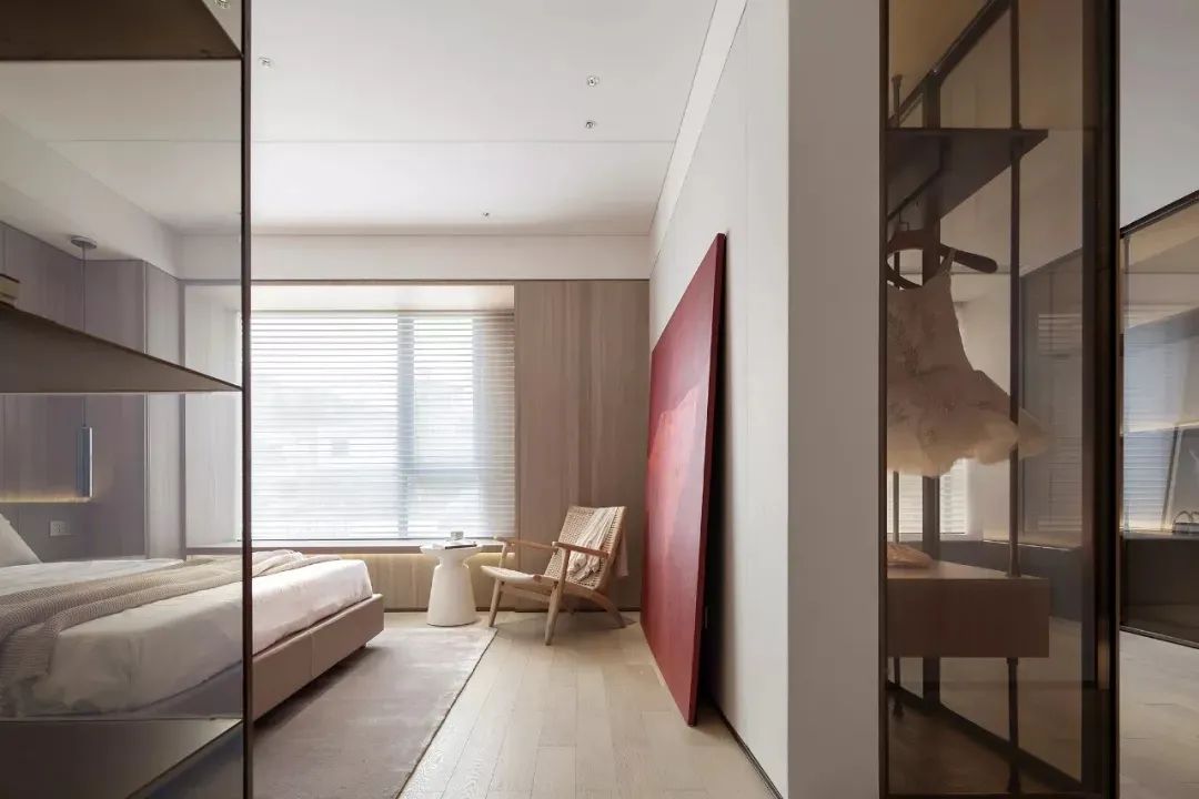 极简小户型装修25方复式,极简风格小复式