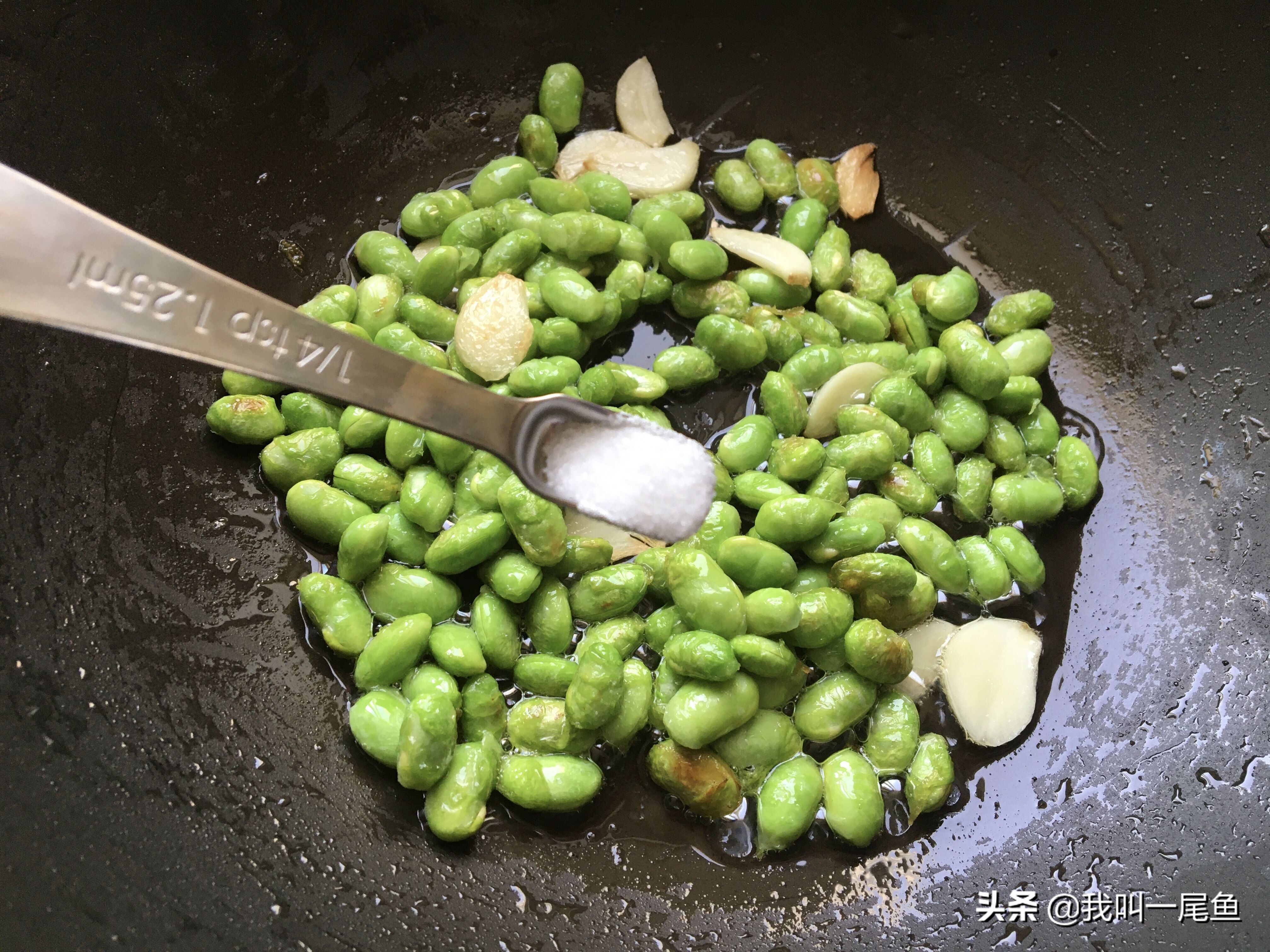 这菜我家每周炒二次，清爽酸脆又可口，五块钱做一盘，给肉也不换