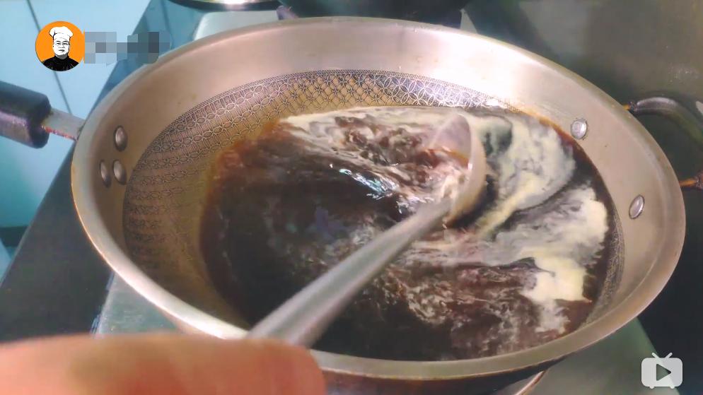 如何自己在家做蜜枣,想吃酱香饼不用去买在家里做