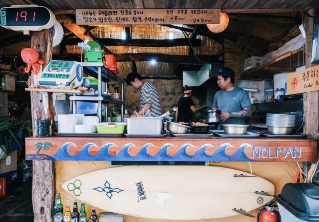 只做一种菜品的店,自己动手做料理的餐厅