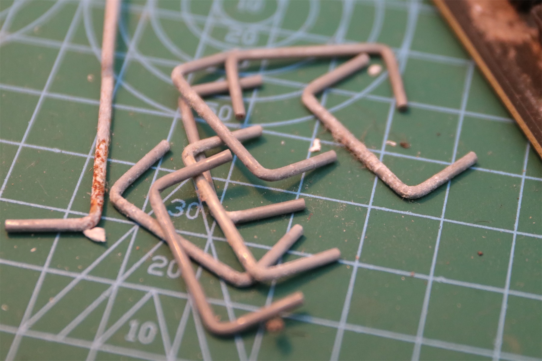 3494机械键盘,不到百元的青轴高颜值键盘