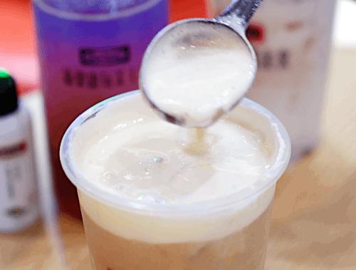 上海的夏天是炎热的,swisse好喝的奶茶