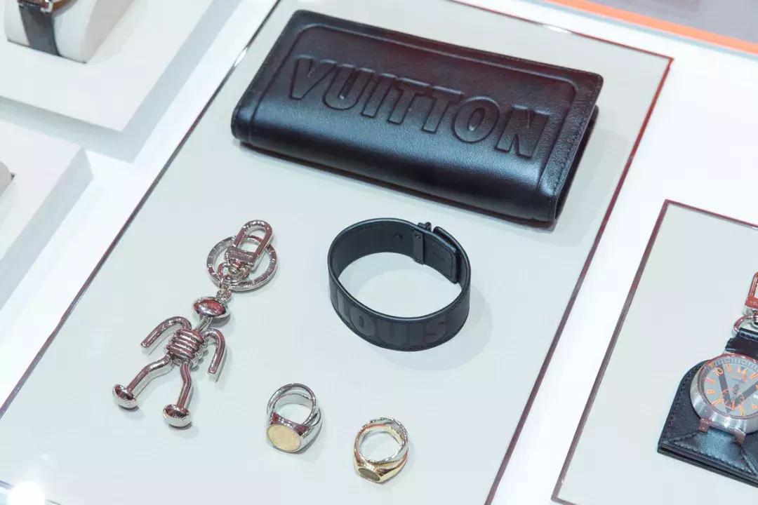 louisvuitton中国门店,louisvuitton200周年