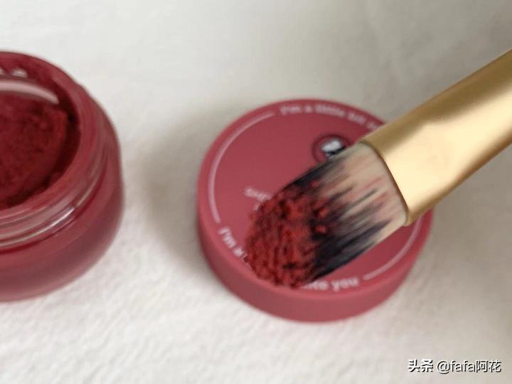 好用又实惠的美妆品,美妆博主推荐的化妆品