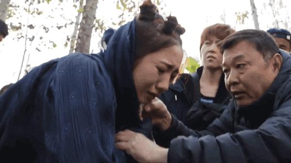 钟楚曦住酒店打扫,钟楚曦住酒店图片