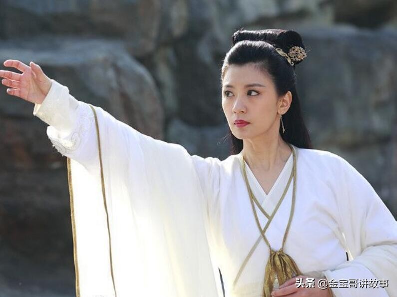 杨过爱上小龙女第几集,杨过爱上了谁