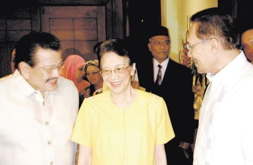 菲律宾女总统阿基诺祖籍,阿基诺夫人中菲友好建设者