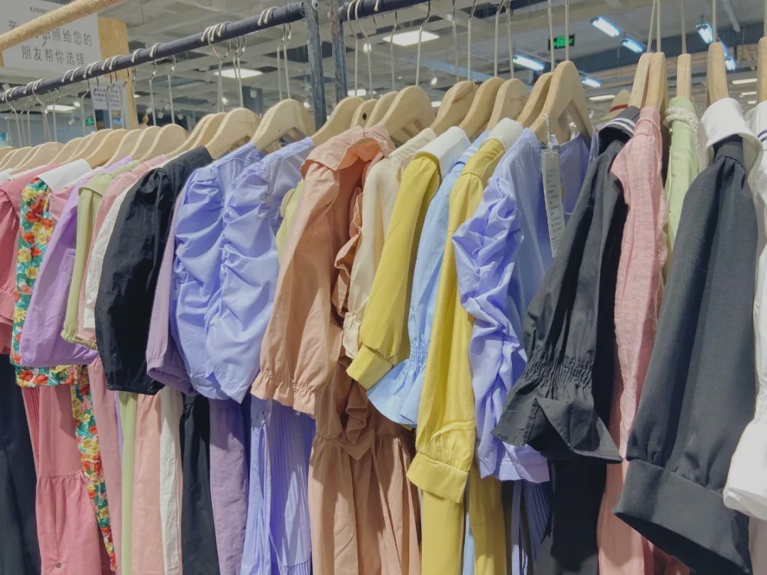 西安小众品牌服装店,西安时尚优雅女装街铺品牌