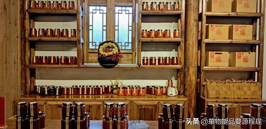 婺源这片仙境般的油菜花田已上线！超级美腻！赶紧约起来